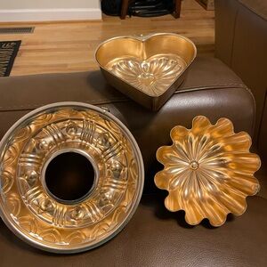 Set 3 Vintage Jello Molds